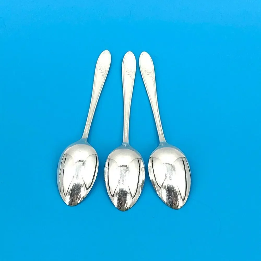 Set of 3 Silverplate Oval Tablespoons 1946 Tudor Diagonal Floral Queen Bess II